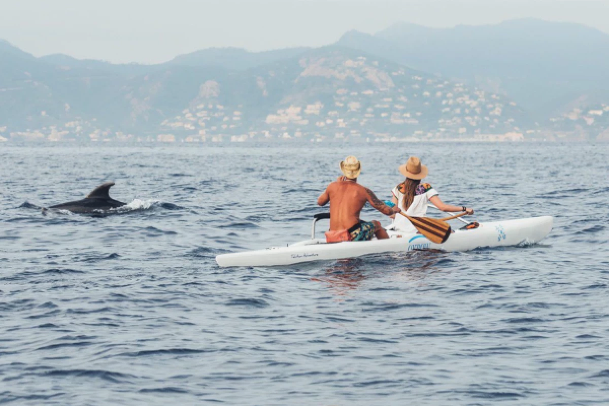 Le Lagon des Iles de Lérins en Pirogue Polynésienne - Bonjour Fun