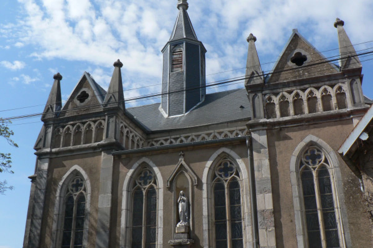 LE LONG DE LA VIA FRANCIGENA ITINERAIRE 1 : DE BESANÇON A LA CHAPPELLE DES BUIS - Bonjour Fun