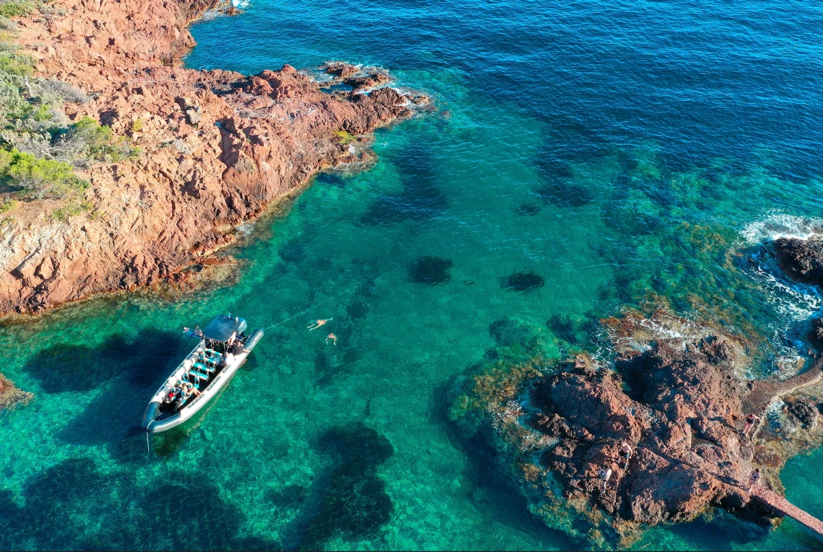 Les Calanques de l'Esterel - Départ Fréjus - Semi rigide - Bonjour Fun