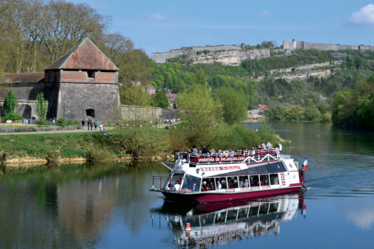 LES FORTIFICATIONS AU FIL DE L’EAU - Bonjour Fun