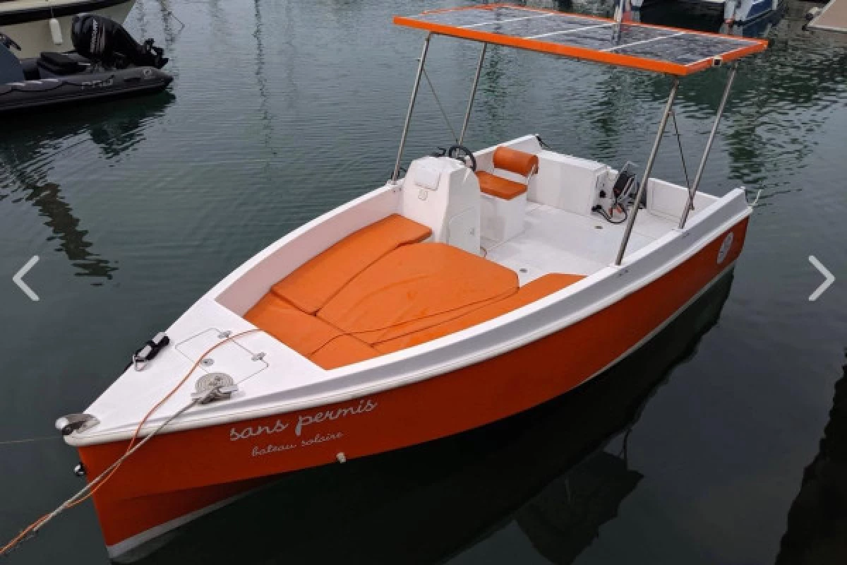 Location bateau électrique à Saint Raphaël -7 personnes - Bonjour Fun