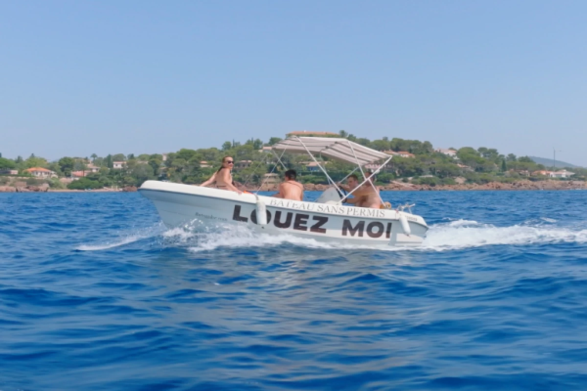 Location de bateau sans permis - Port Frejus - Bonjour Fun