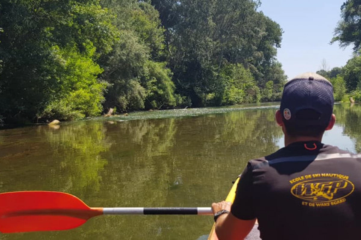 Location de canoë kayak sur lac et rivière - Bonjour Fun