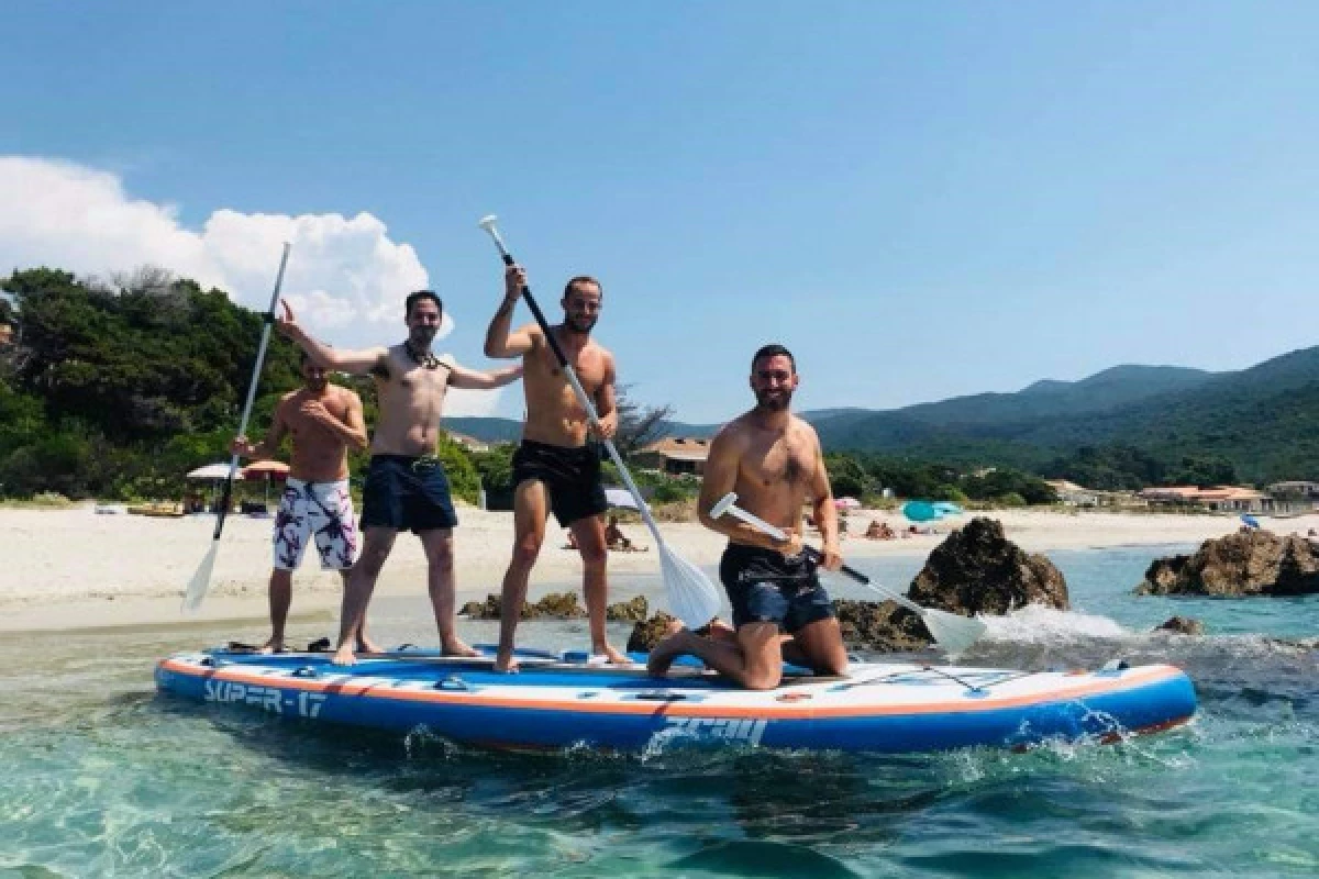 Location de paddle géant sur la plage du Ruppione (1h) - Bonjour Fun