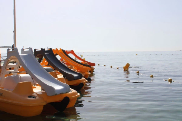  Location de Pédalo -  plage de la Nartelle - Bonjour Fun