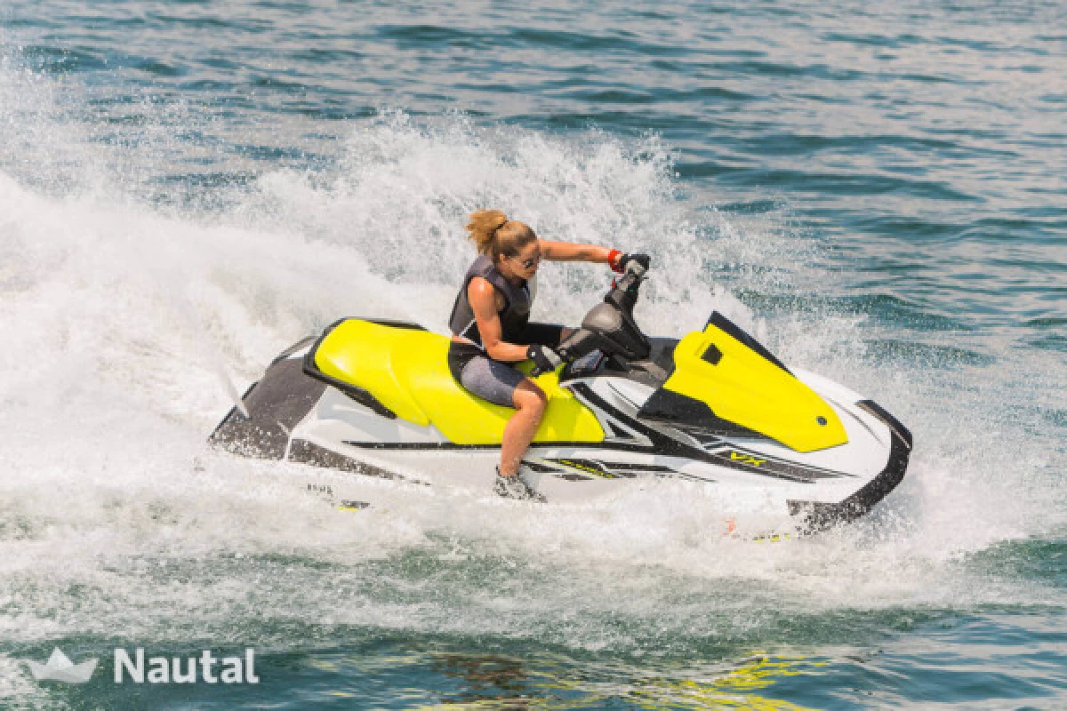 Location Jet ski avec ou sans Permis - Saint-Aygulf - Bonjour Fun