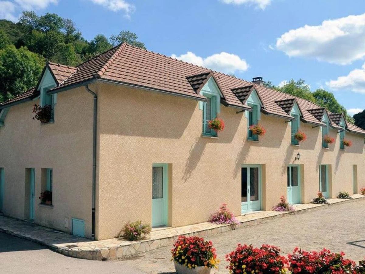 Logis Hôtel Auberge de l'Allagnonette - Bonjour Fun