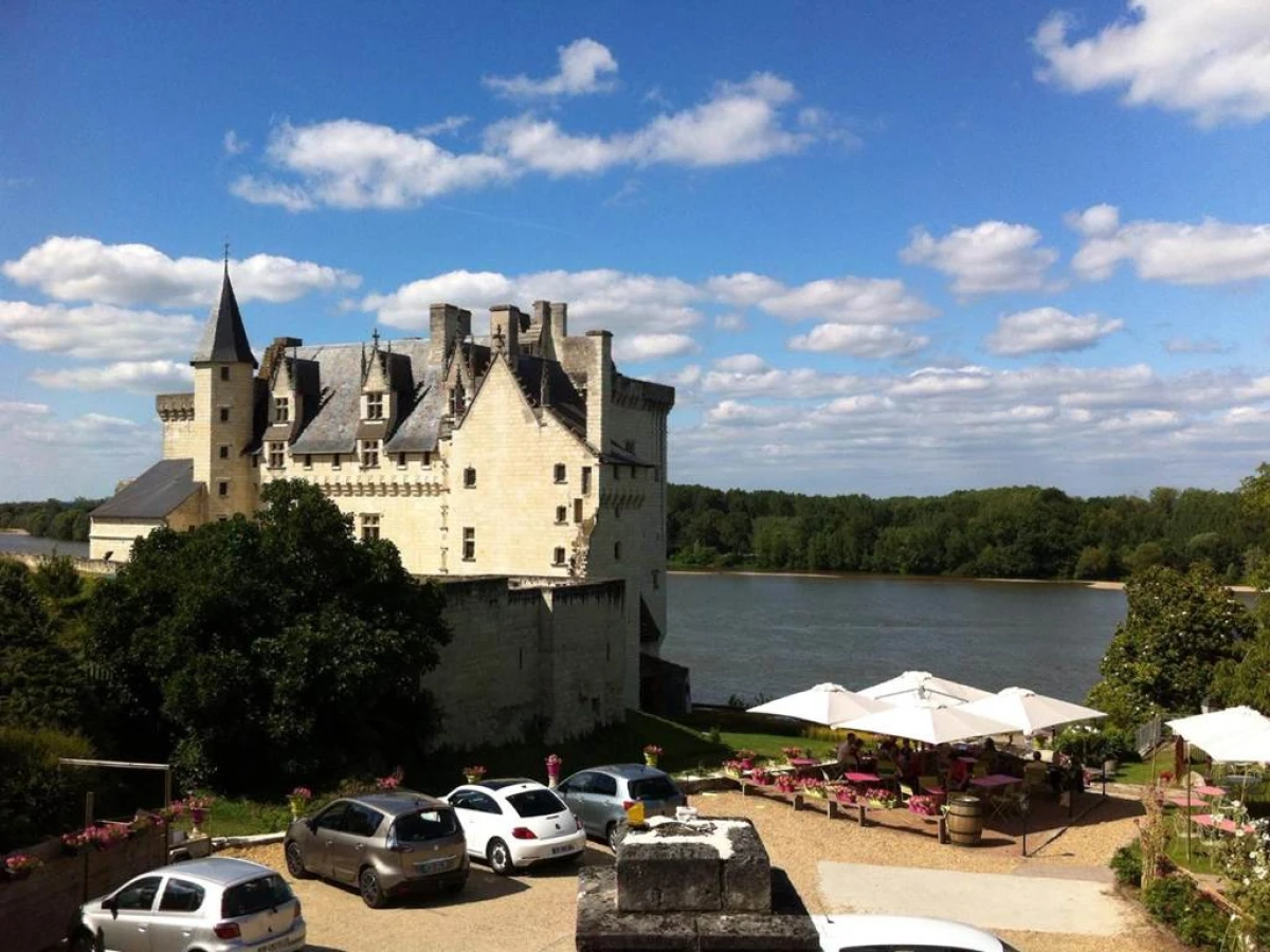 Logis Hôtel Le Bussy - Bonjour Fun