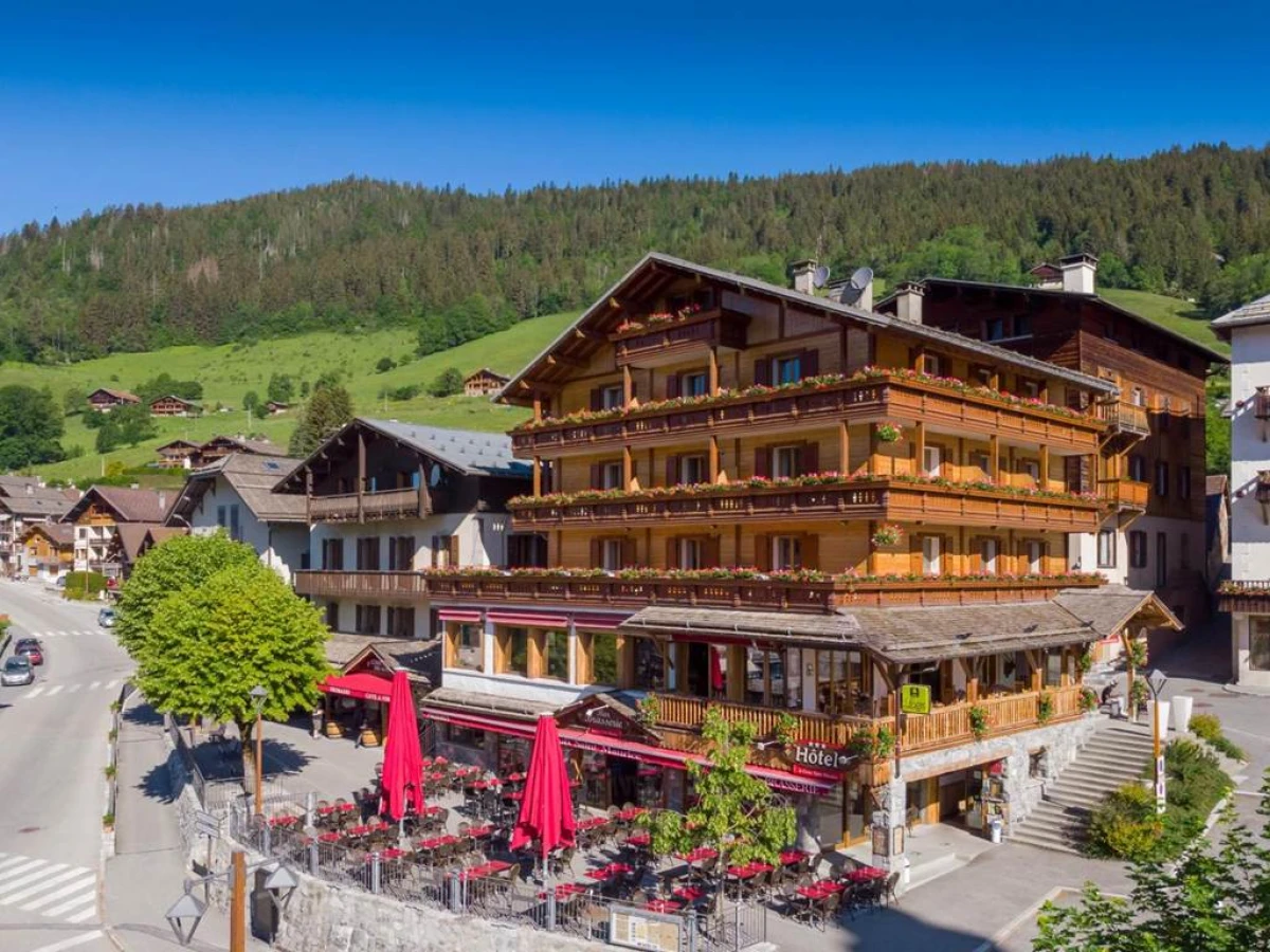 Logis La Croix-Saint-Maurice - Bonjour Fun