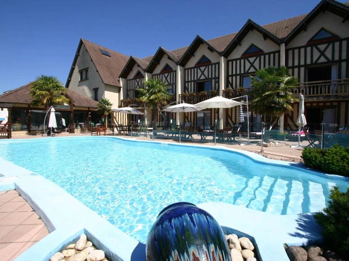 Logis Le Clos Deauville Saint Gatien - Bonjour Fun