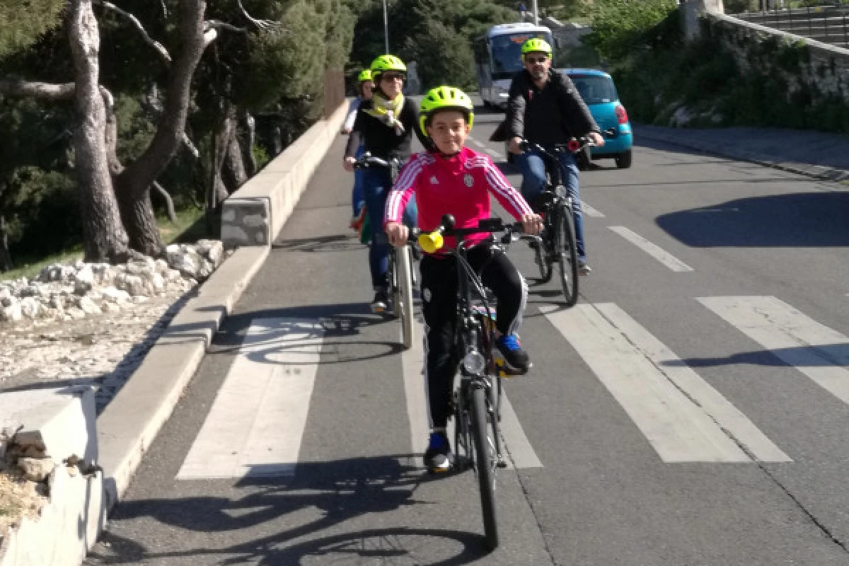 Essentiels Marseille ebike "le pitchoun" - Bonjour Fun