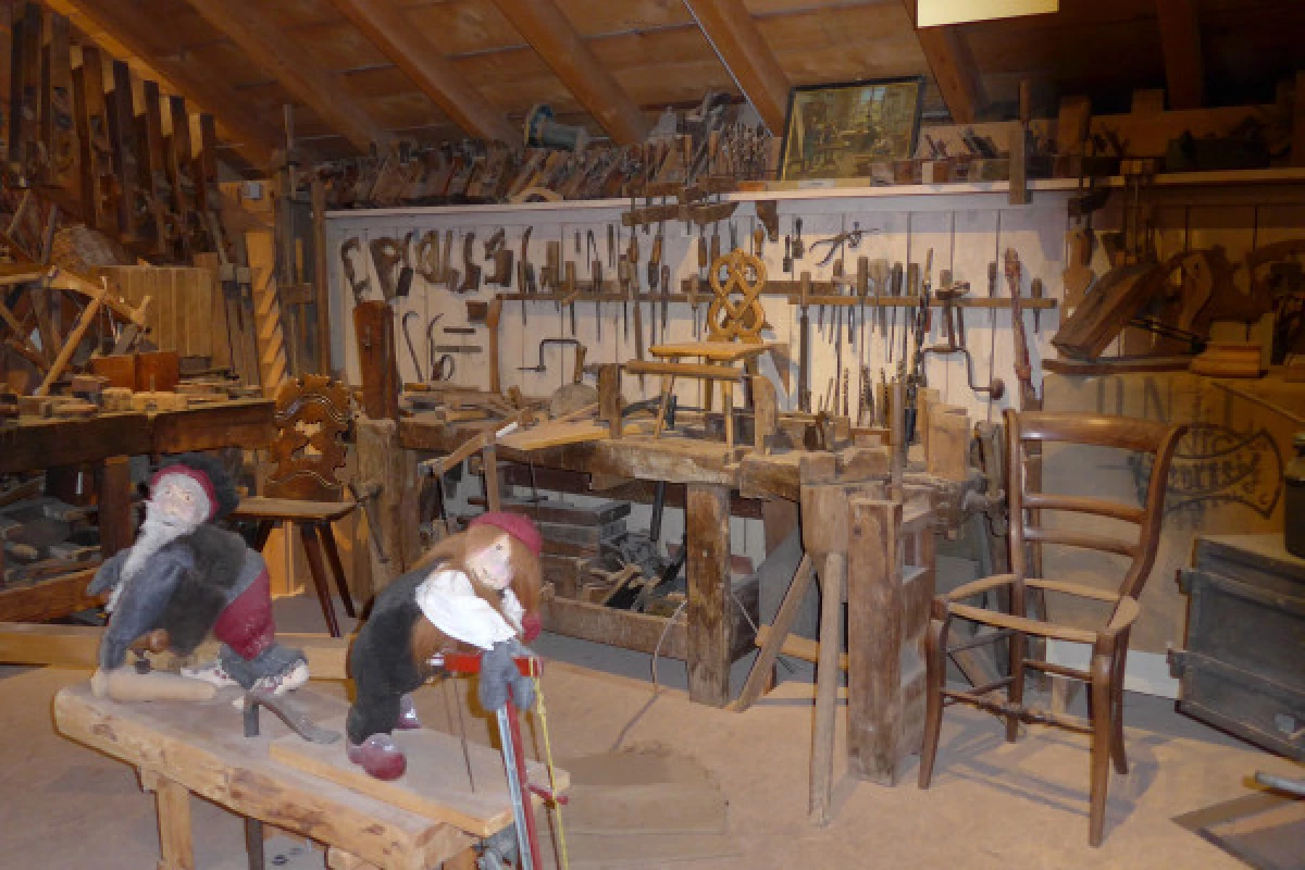 Musée des métiers du bois : Visite guidée - Bonjour Fun