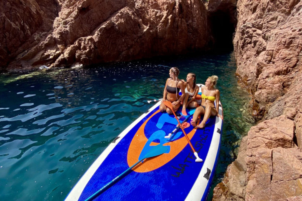 Offre GROUPES - EXCURSION CALANQUES - Bonjour Fun