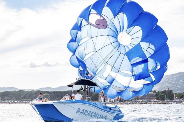 Parachute ascensionnel - Cannes la Bocca - Bonjour Fun