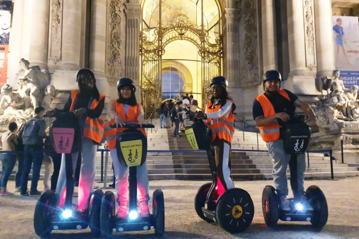 Paris la Nuit en Segway - Bonjour Fun