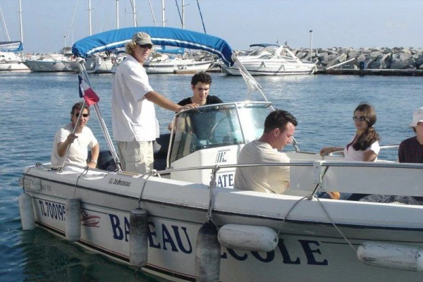 Passer son permis bateau - Saint-Raphaël - Bonjour Fun