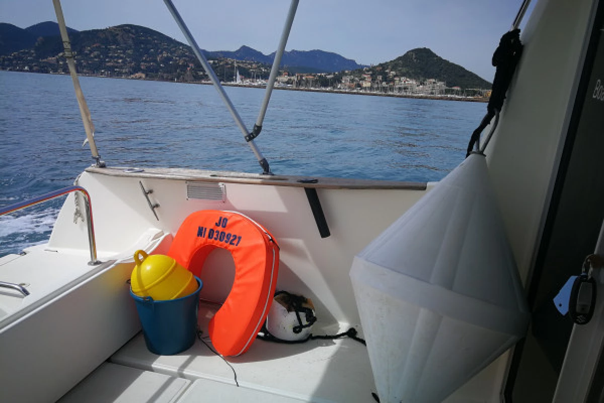 Permis Bateau Côtier à Cannes La Bocca - Bonjour Fun