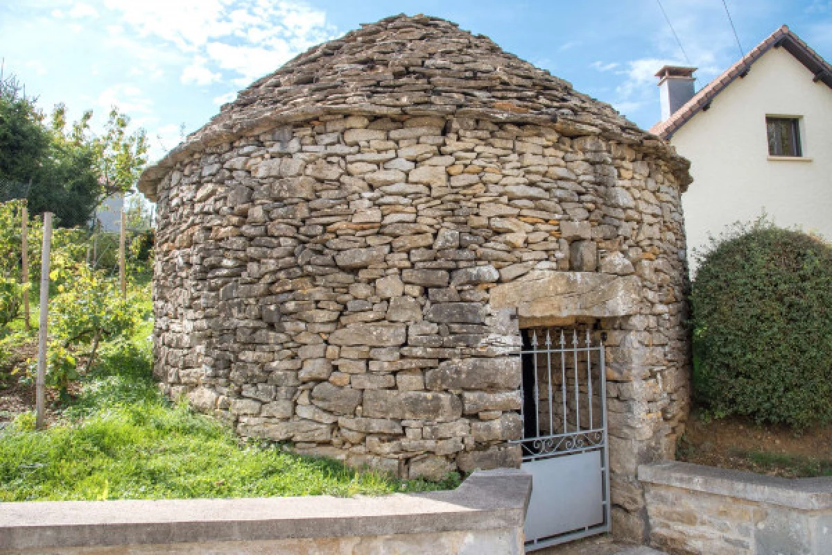 PIREY, VISITE DU VILLAGE ET DE L’EGLISE SAINT-MARTIN - Bonjour Fun