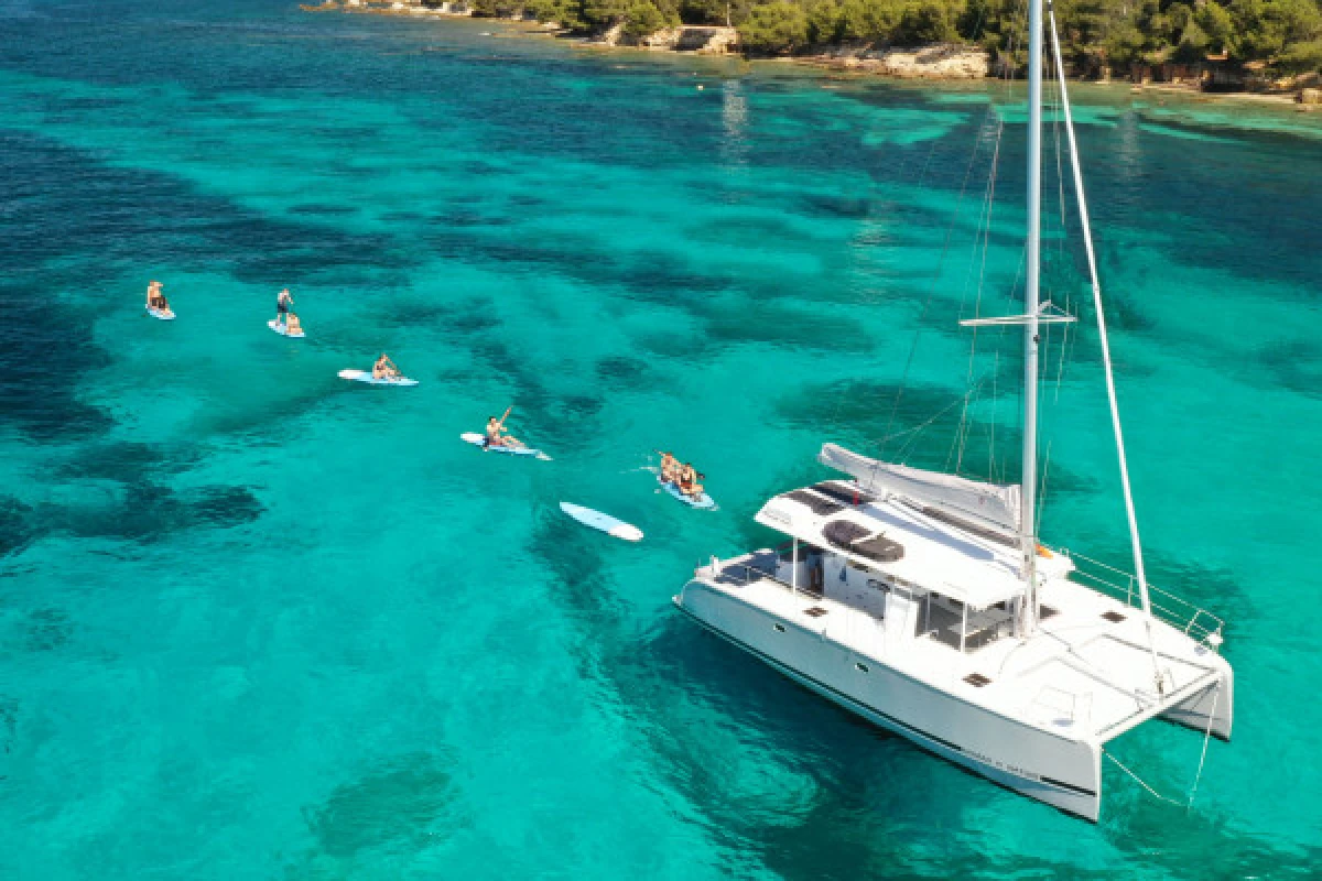 PRIVATISATION Catamaran NOMAD3 - MATIN (4h) - Bonjour Fun