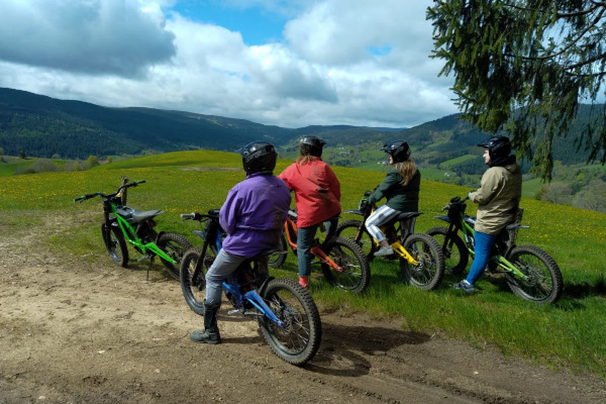 Randonnée à moto électrique dans le Val d'Argent - Bonjour Fun