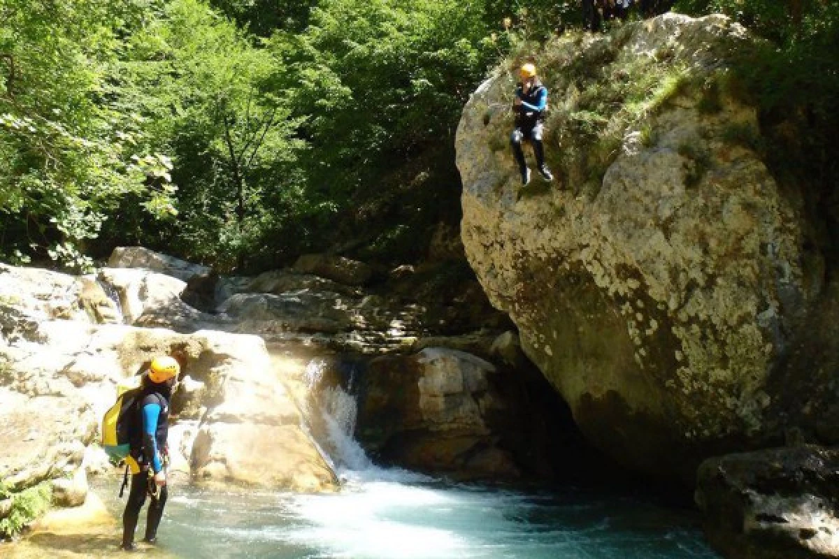 Randonnée Aquatique - Gorges du Loup - Bonjour Fun