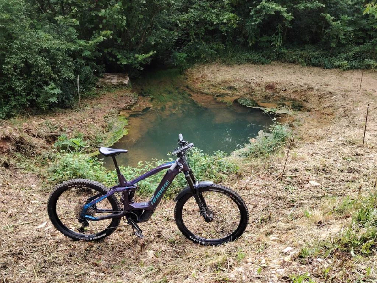 Randonnée autour de Villeneuve d'Aveyron - Bonjour Fun