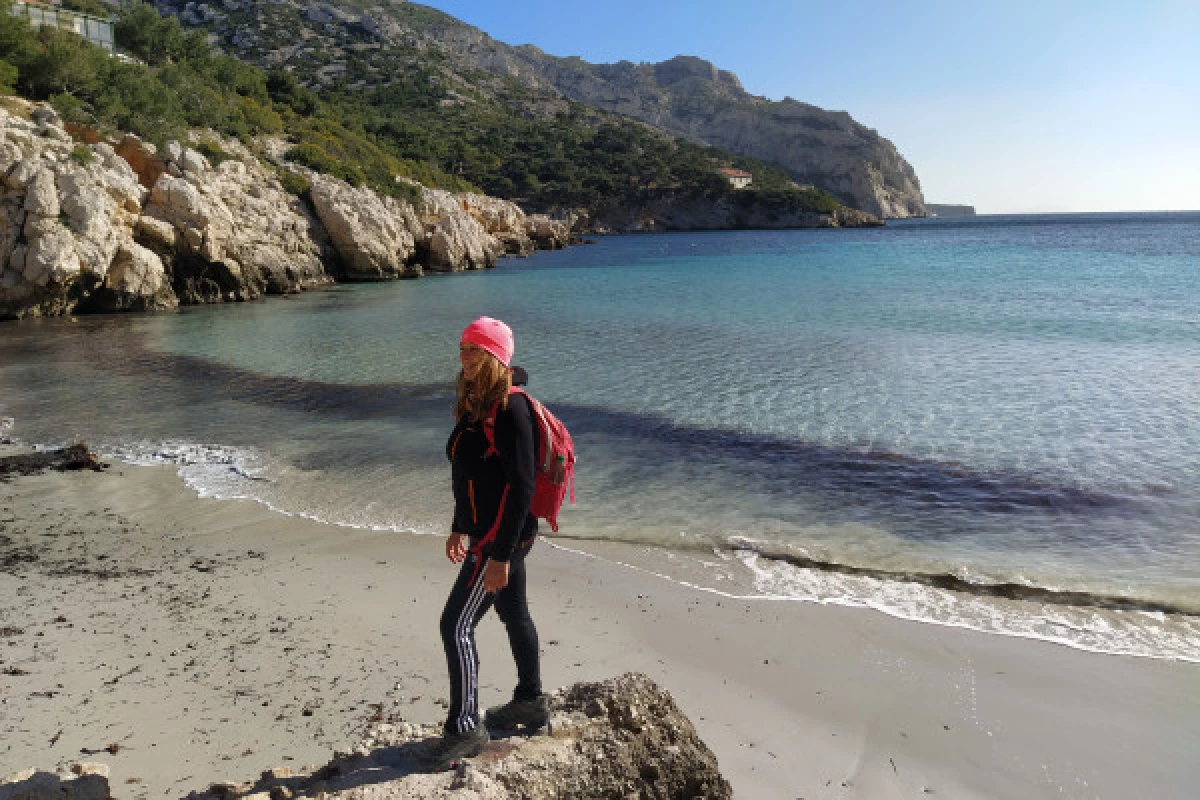 Randonnée baignade à la Calanque Sormiou - demi-journée - Bonjour Fun