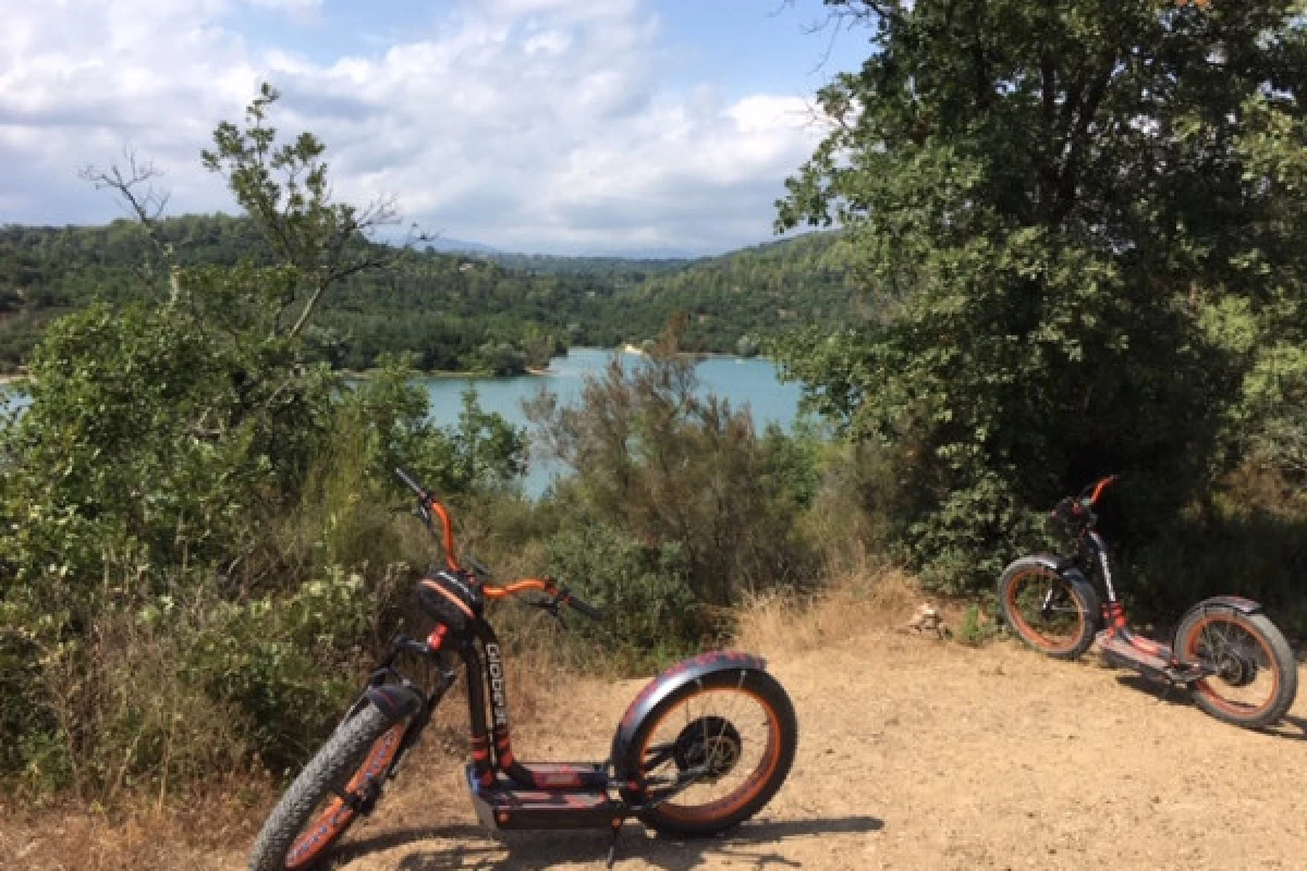 Randonnée en trottinette électrique - Bagnols en Forêt - Bonjour Fun