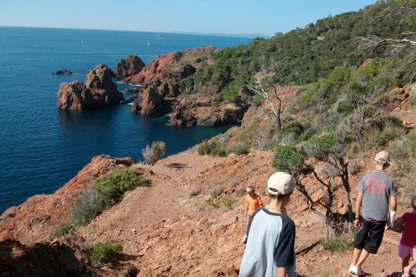 Randonnée naturaliste au Cap Dramont - Saint-Raphaël - Bonjour Fun