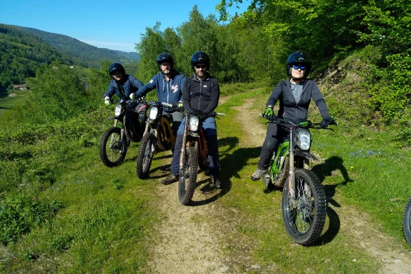 Randonnée à moto électrique dans le Val d'Argent - Bonjour Fun