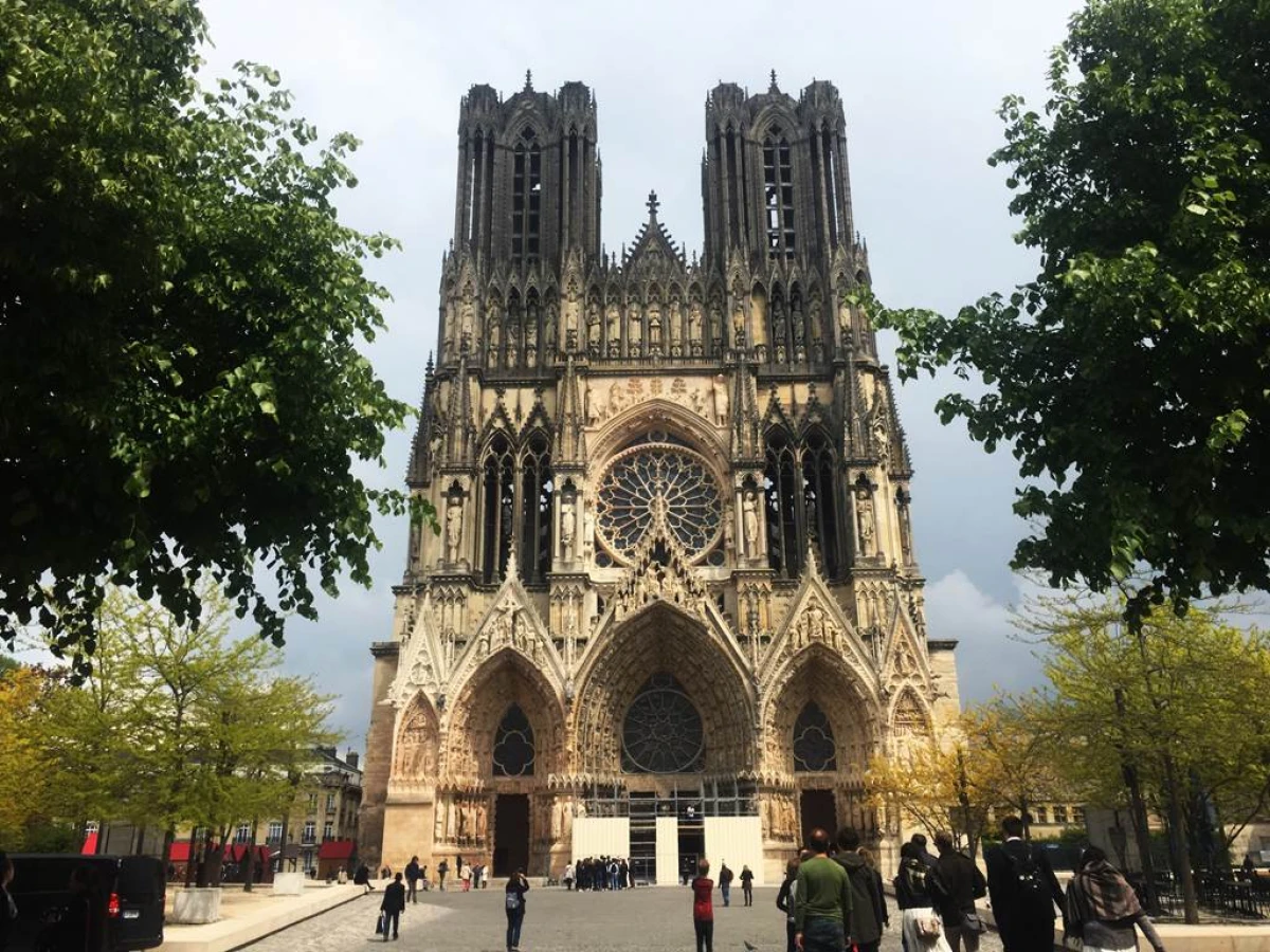 SEGWAY TOUR - REIMS CATHEDRALE - CITY TOUR 1H - Bonjour Fun