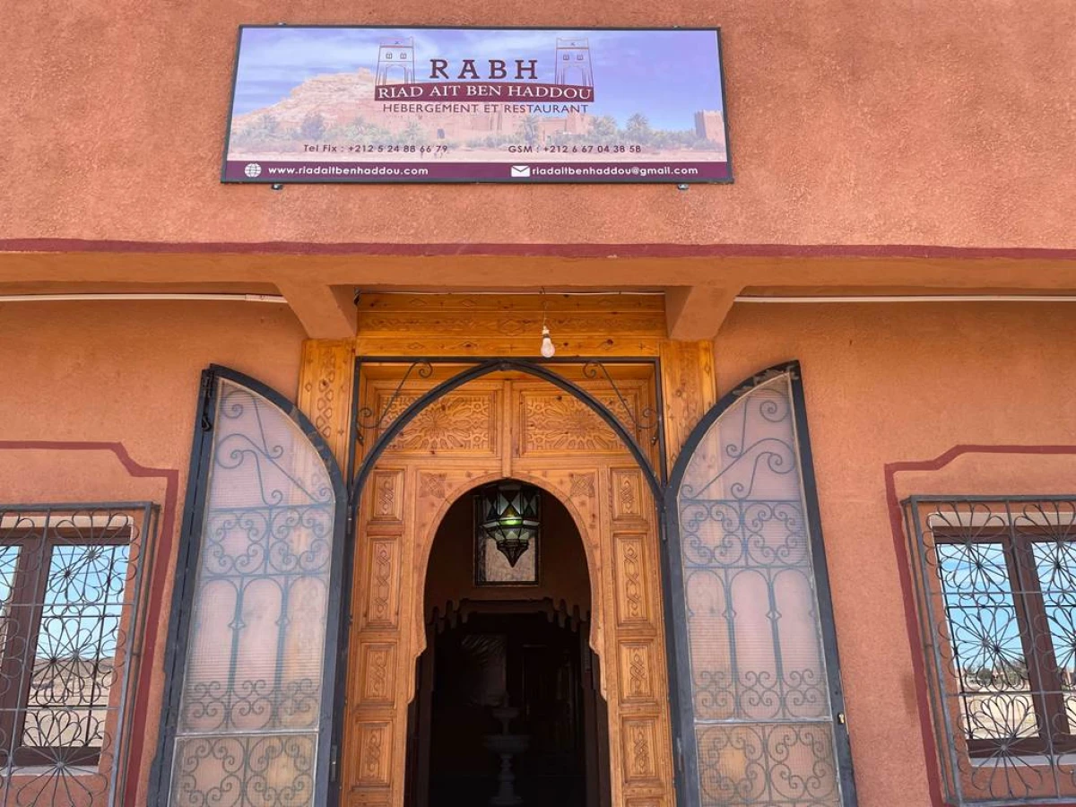 RIAD AIT BENHADDOU - Bonjour Fun