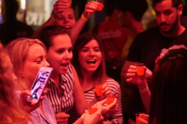 Soirée Barathon Cannes - Bonjour Fun