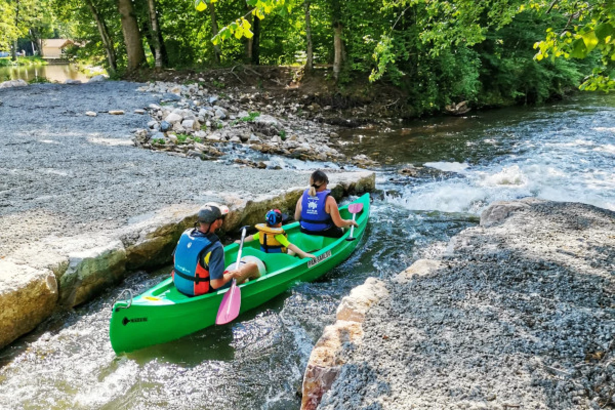 Descente en Canoe-kayak - Montbozon-Larians 11km - Bonjour Fun