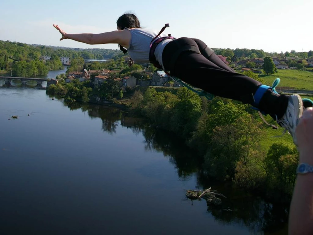 SAUT ELASTIQUE - Bonjour Fun