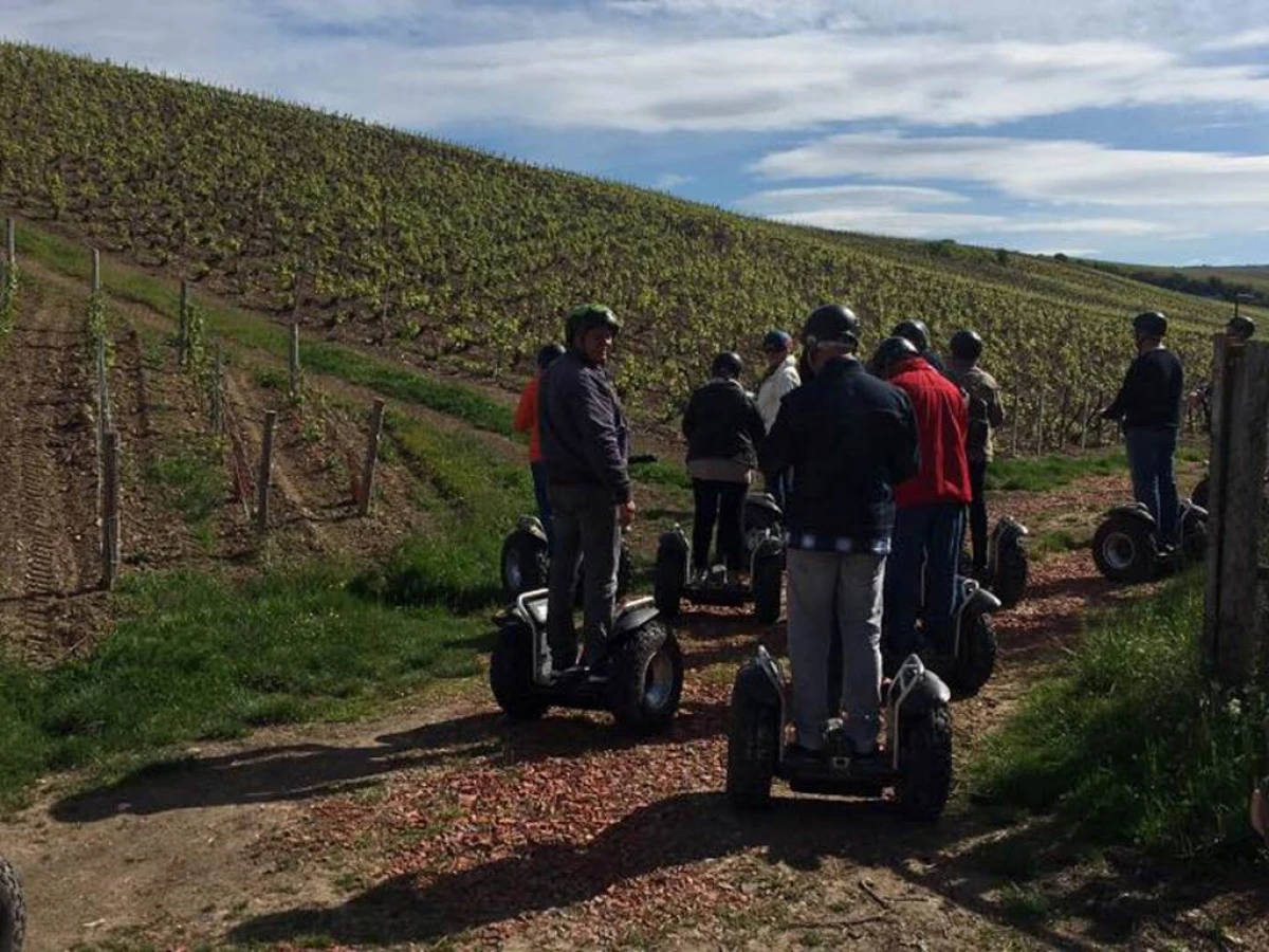 SEGWAY TOUR - BALADE DANS LES VIGNES HAUTVILLERS 1H30 - Bonjour Fun