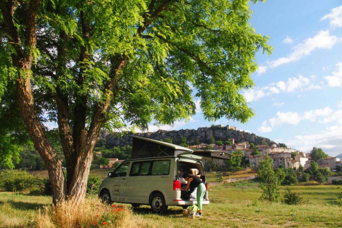 Séjour Road trip insolite en Van tout confort - Bonjour Fun