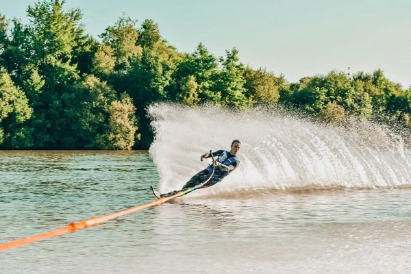 Ski nautique/Wakeboard  - Bonjour Fun