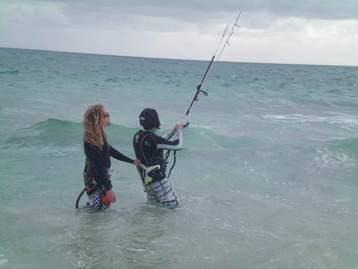 SKYFLY KITESCHOOL - Bonjour Fun