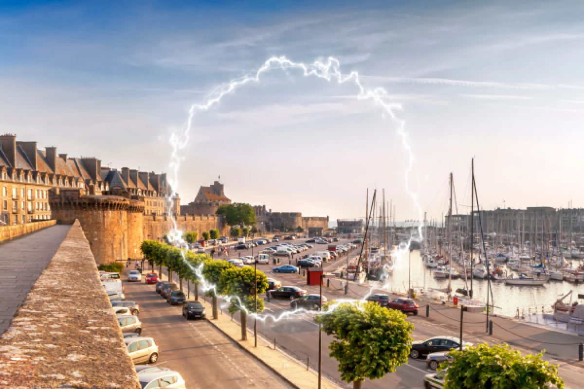 Sortilège à Saint-Malo : Escape Game Outdoor thème magie - Bonjour Fun