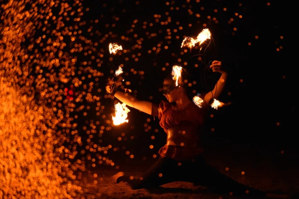 Spectacle équestre flamboyant - Bonjour Fun