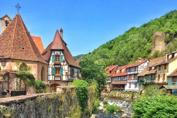 Tour des "Perles du Vignoble" depuis Strasbourg - Bonjour Fun