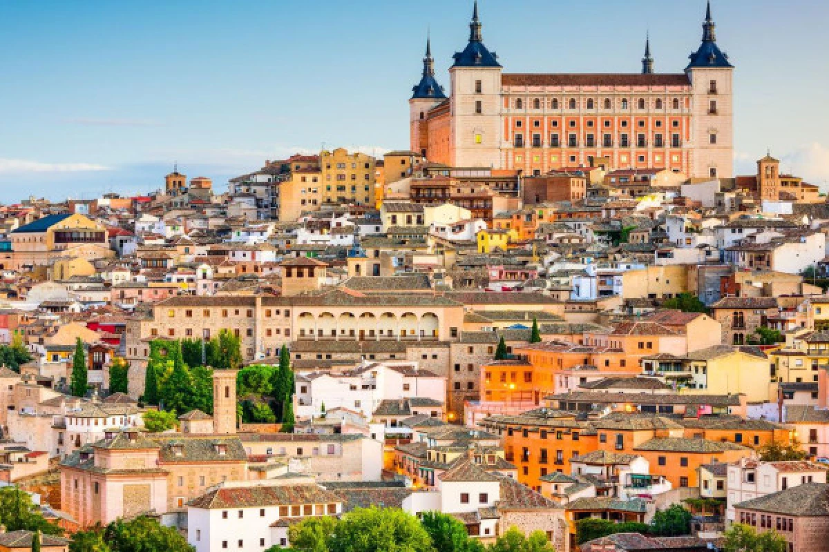 Private tour of Toledo with driver - Bonjour Fun