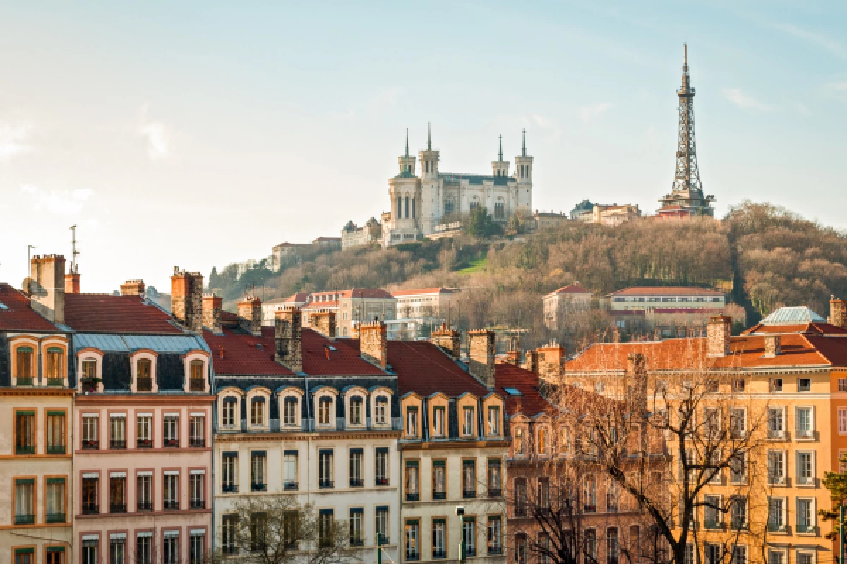 JEU DE PISTE MYSTÈRES DE LYON - Bonjour Fun