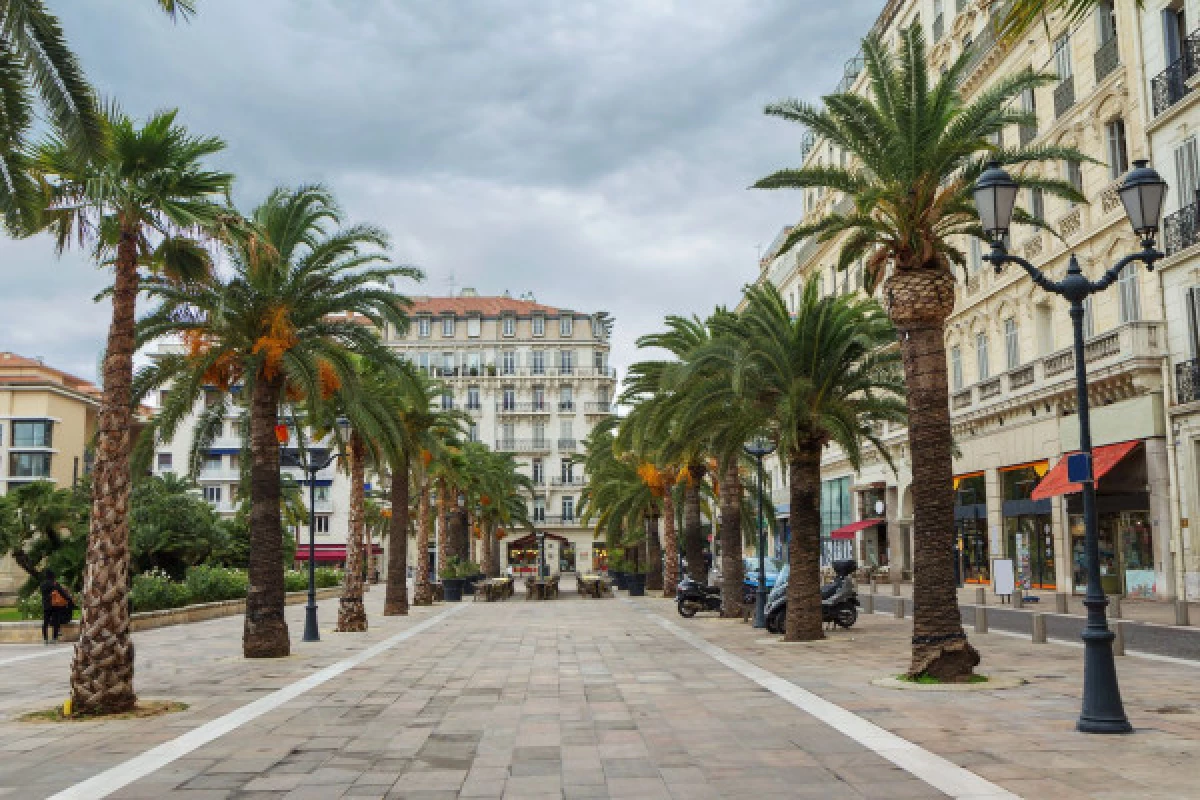 JEU DE PISTE MYSTÈRES DE TOULON - Bonjour Fun