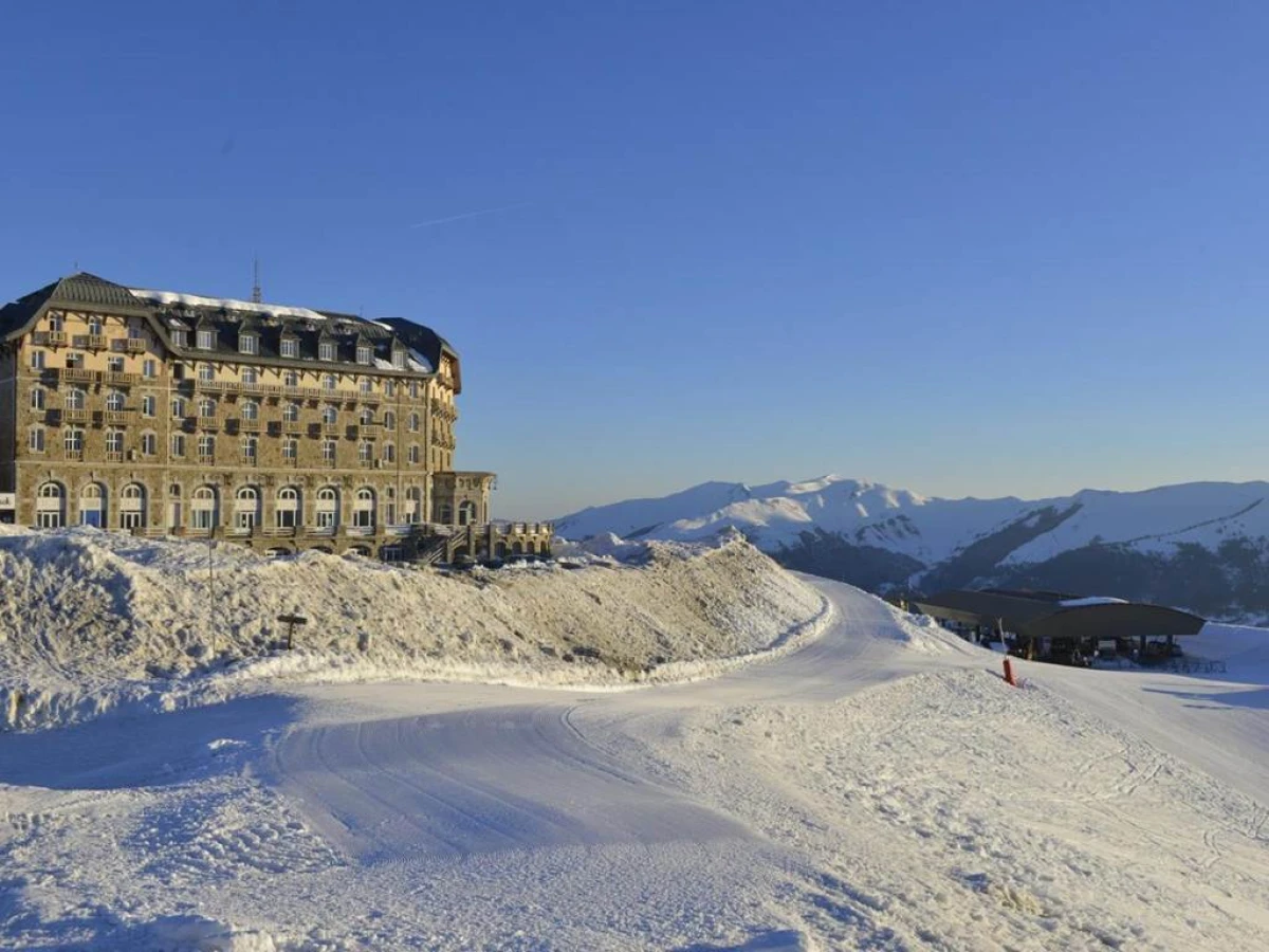 Villages Clubs du Soleil - SUPERBAGNERES - Bonjour Fun