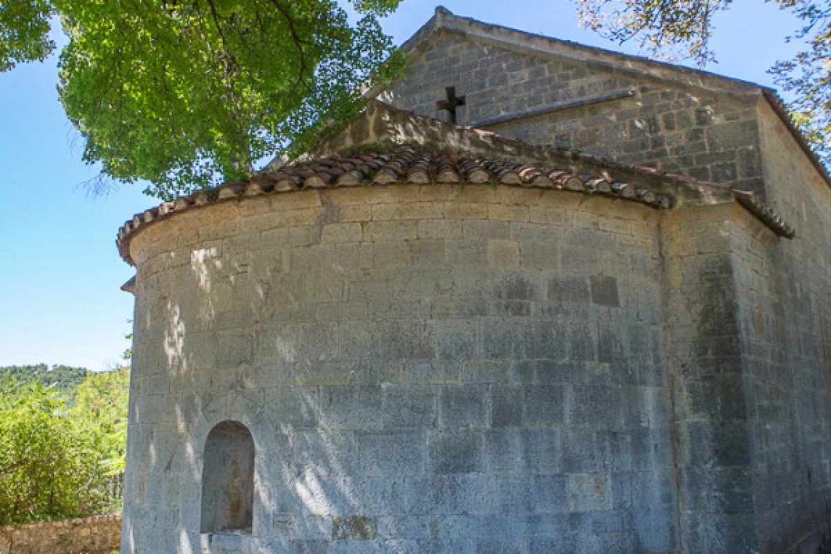 Visite commentée de la Chapelle Notre-Dame de l'Ormeau-Seillans - Bonjour Fun