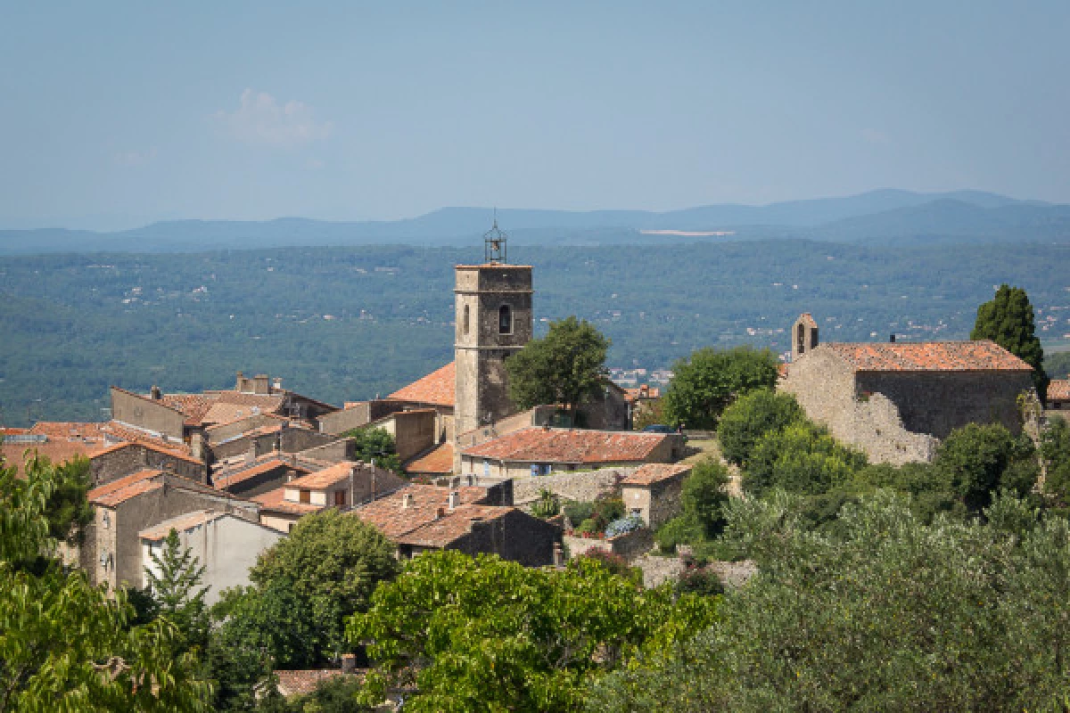 Visite commentée du village de Montauroux - Bonjour Fun