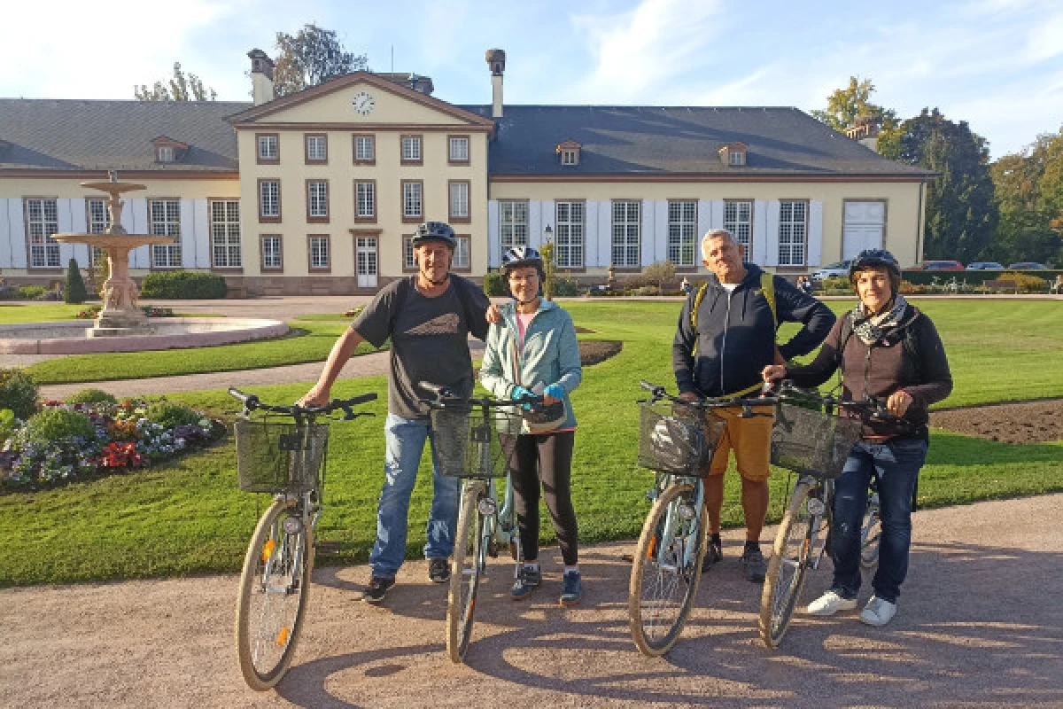 Visite complète de Strasbourg à vélo - Bonjour Fun