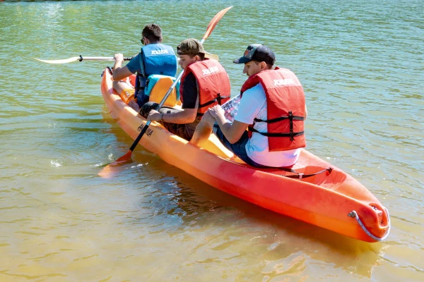 Votre chasse au trésor en kayak sur le lac  - Bonjour Fun